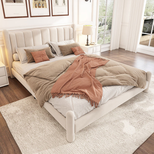 Polsterbett 180x200 cm – Samt in Beige mit Wellen-Kopfteil